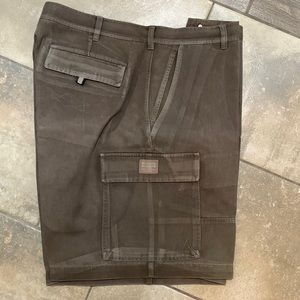 Men’s Columbia cargo shorts